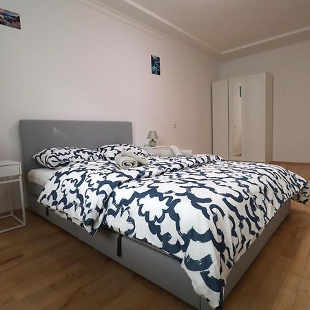 Nettes Wohnapartment Naehe Prater Viena Exterior foto